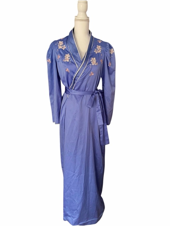 Saks Fifth Avenue Other - Vintage Saks Fifth Avenue Blue Pink Lavender Satin Embroidered Wrap Robe
